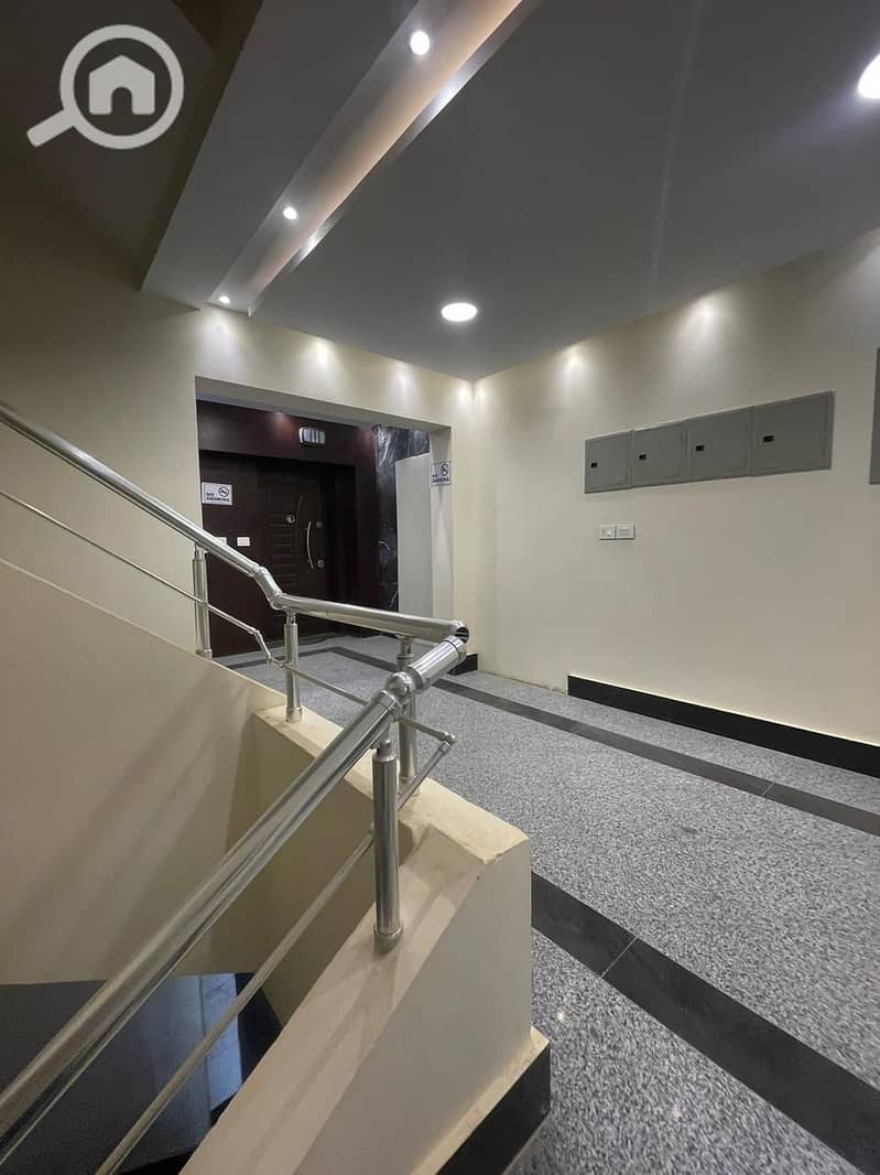 7 WhatsApp Image 2025-12-14 at 1.14. 45 PM. jpeg