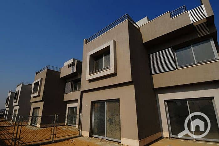 8 WhatsApp Image 2025-12-21 at 11.28. 20_8bd30502. jpg