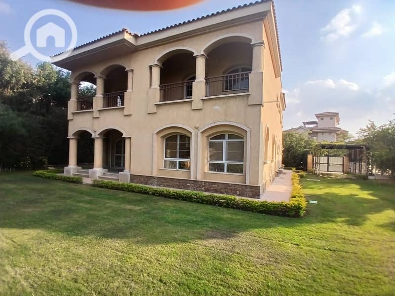 2 2caeabcd-dce8-4d73-93ee-2c7a3e222f64. jpg