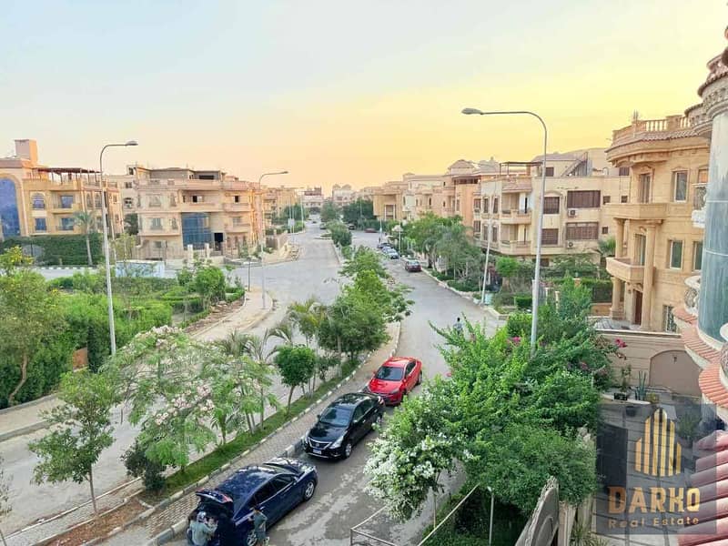 10 005aa0f0-3361-44d9-b2fe-9b5b0e518e77. jpg