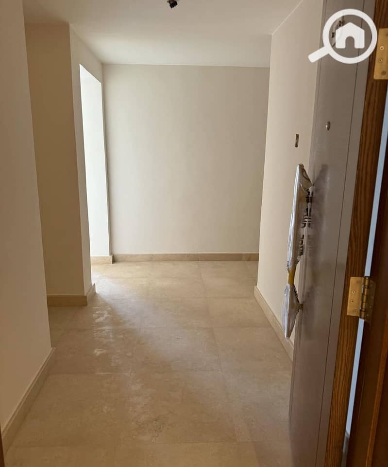 3 b779e24d-b385-42f4-b105-d2582dd9f977. jpg