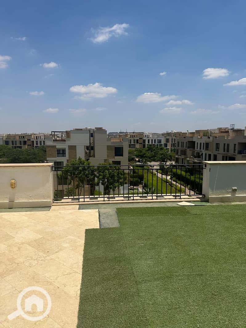 2 e4b45d15-871f-423d-97c0-8e0ce0cfea39. jpg