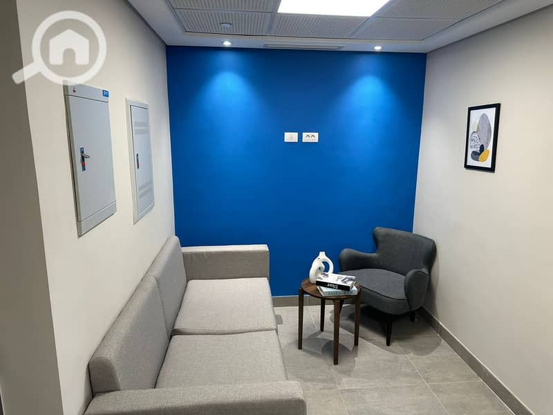 2 862da841-2fda-454e-a0d7-d6112896aff8. jpg