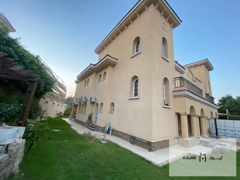 8 98f895df-06ef-4d39-986f-d2b82a133ed8. jpg