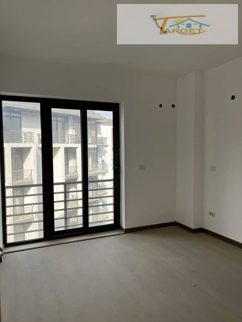 8 WhatsApp Image 2025-12-29 at 2.33. 08 PM (1). jpeg