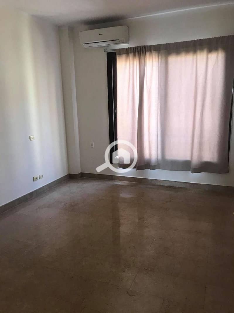 2 a67ffdda-80c3-4c6e-89be-4bc333ee500b. jpg