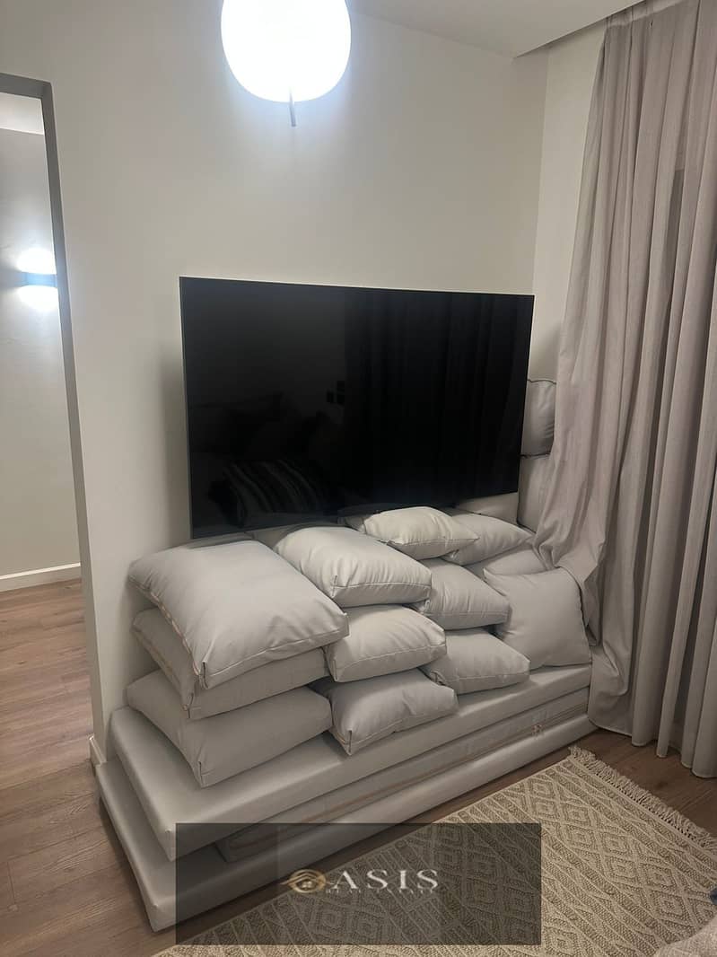 5 WhatsApp Image 2025-12-28 at 17.27. 35 (2). jpeg