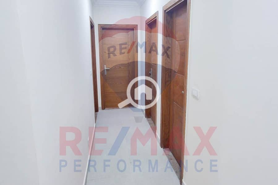 4 WhatsApp Image 2025-09-30 at 4.03. 26 AM (3). JPG