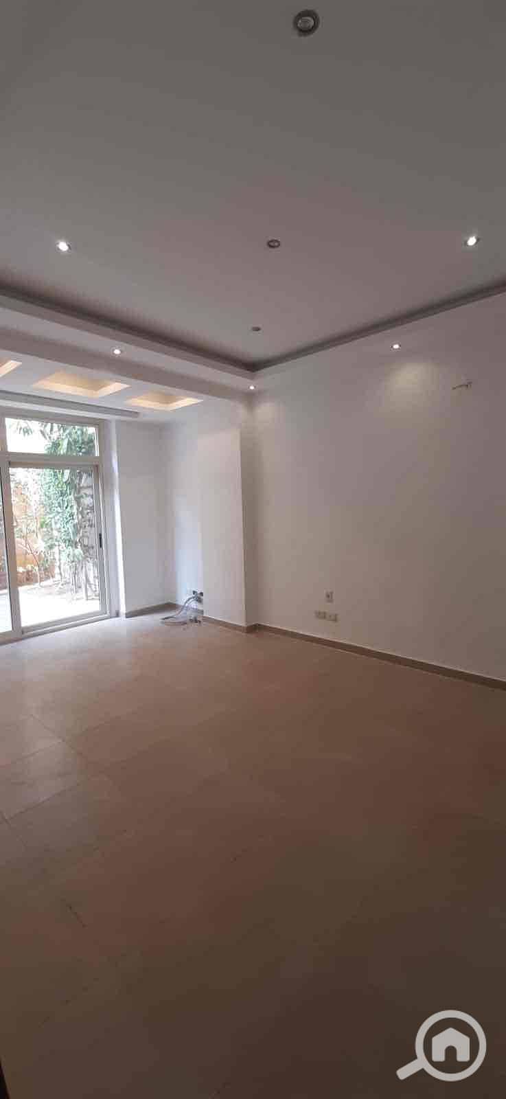 9 c8b1b2f0-2d7e-4d81-95e2-c909db6912fd. jpg