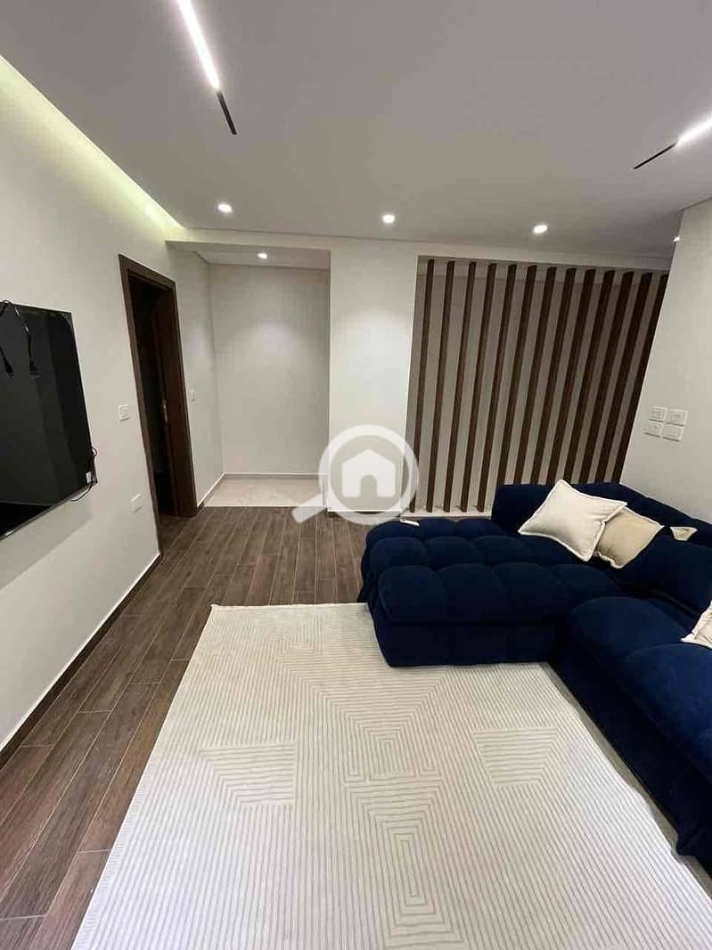 4 f7ba03d6-356f-45a7-af0a-e80c8f276825. jpg