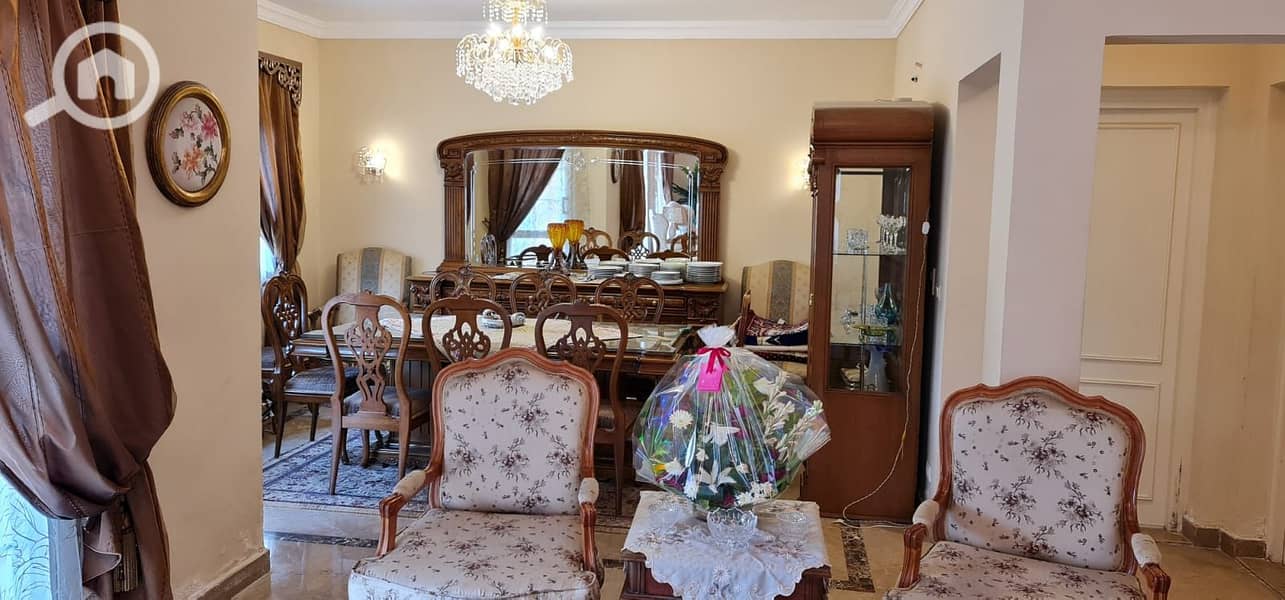 3 d7d1a33e-70c6-4100-b103-4b08143e7a7c. jpg