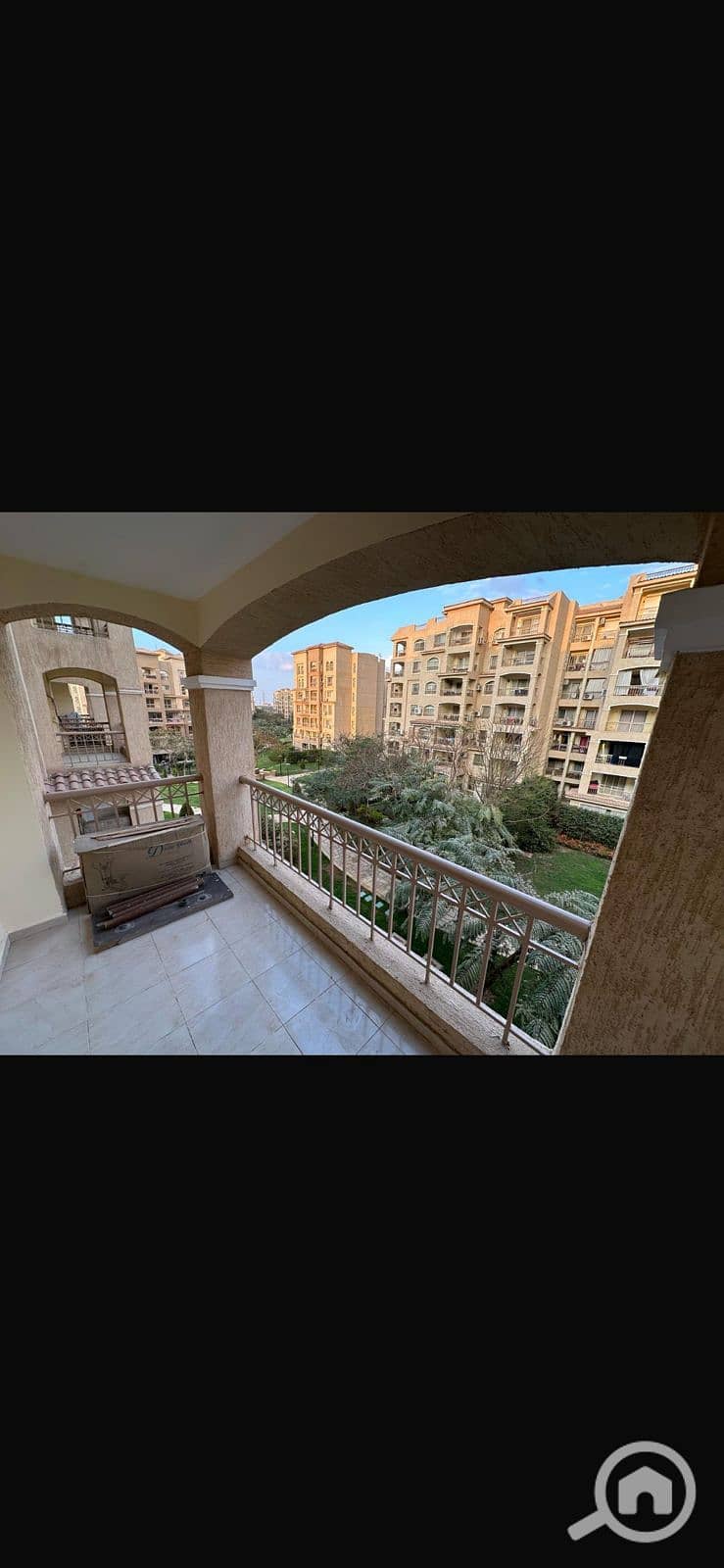 4 51c042c3-d1a8-4b93-a077-ffdafc368785. jpg