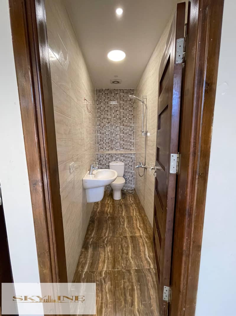 10 WhatsApp Image 2025-12-29 at 2.53. 18 PM. jpeg