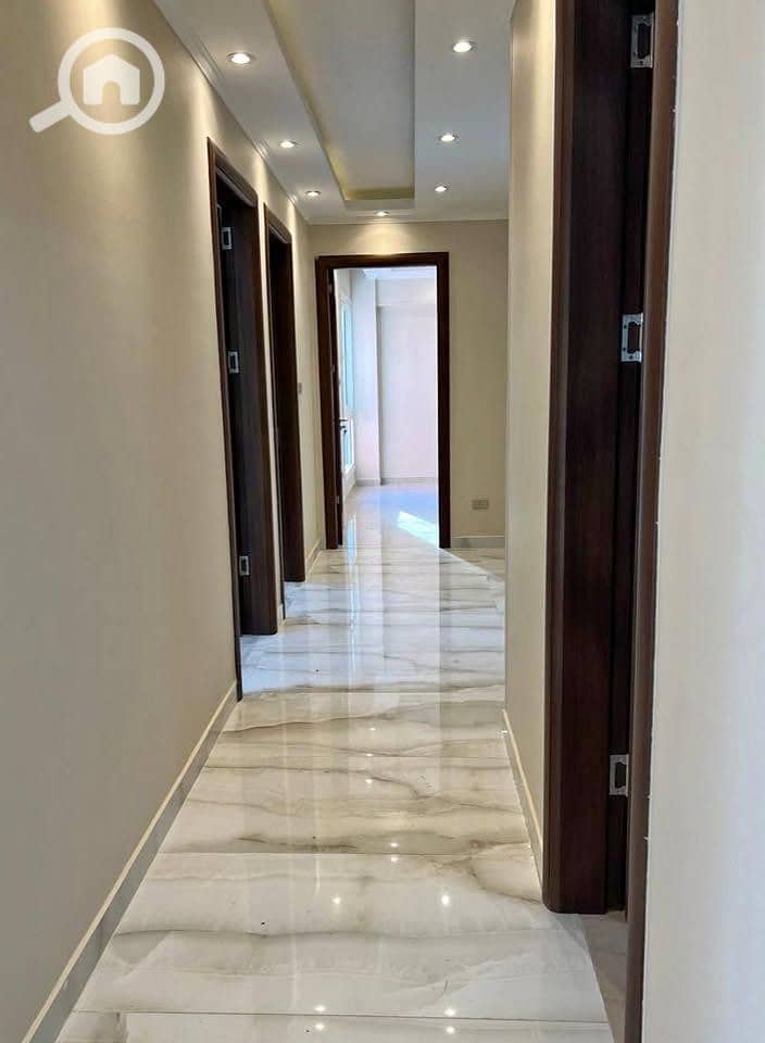 8 576528246_122190092096448913_6951198241808488375_n. jpg