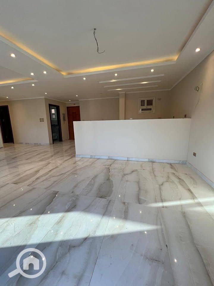 9 578791319_122190092084448913_4483240449519668456_n (1). jpg