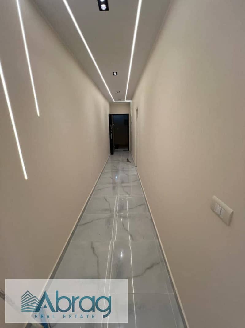 2 WhatsApp Image 2025-09-21 at 11.37. 23 AM (2). jpeg