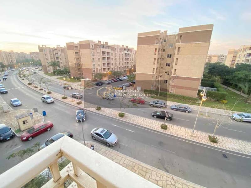 9 9ba84baa-b174-43bc-8544-433be4c9aad3. jpg