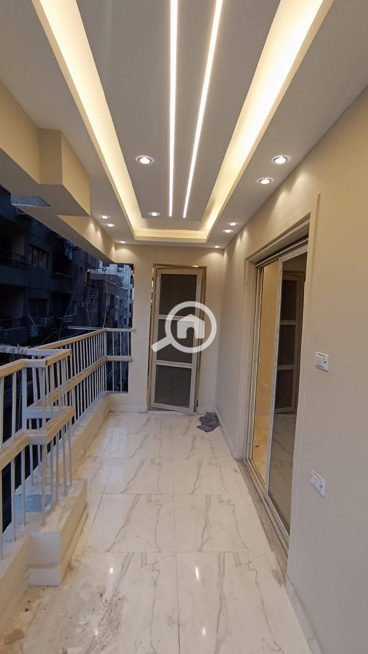 4 7f4360cb-f7ce-4fd8-af82-e4067a8c381c. jpg