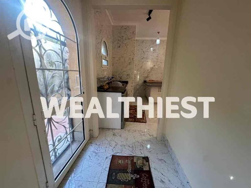 13 f5e8daed-9437-4058-847c-3a3ac4049dfd. jpg