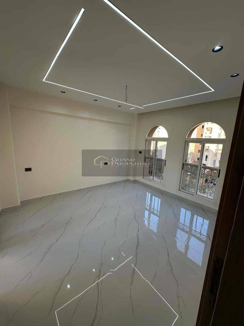 7 b9004dc3-37df-4bd1-a91b-f5a2ec4863a1. jpg