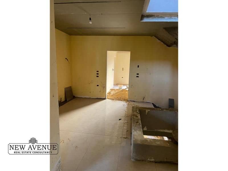 2 WhatsApp Image 2025-12-29 at 12.00. 52 (2). jpg