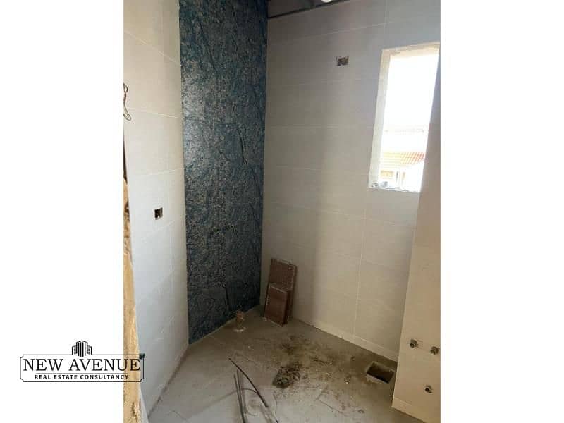 5 WhatsApp Image 2025-12-29 at 12.00. 51. jpg