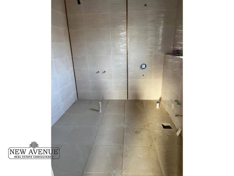 8 WhatsApp Image 2025-12-29 at 12.00. 53 (1). jpg