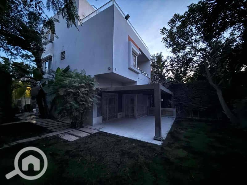 2 7d33fb94-82eb-4815-bd84-08e2240212f8. jpg