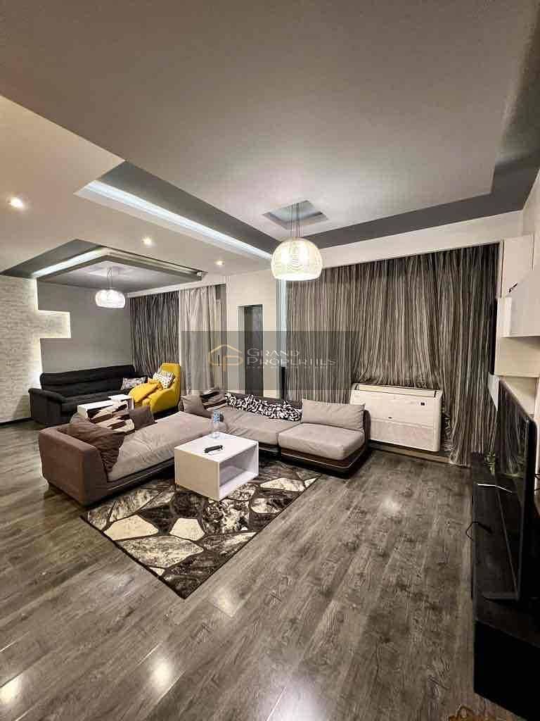 12 c099f368-1bdd-4ee3-834e-0846ee9adf81. jpg