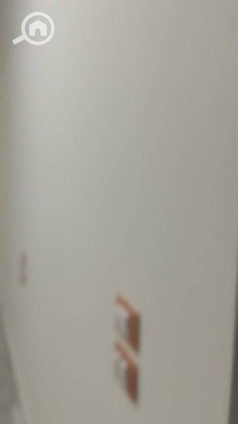 9 3eaf07e6-6a3f-4c6c-9e21-e5d04ccbc92a. jpg