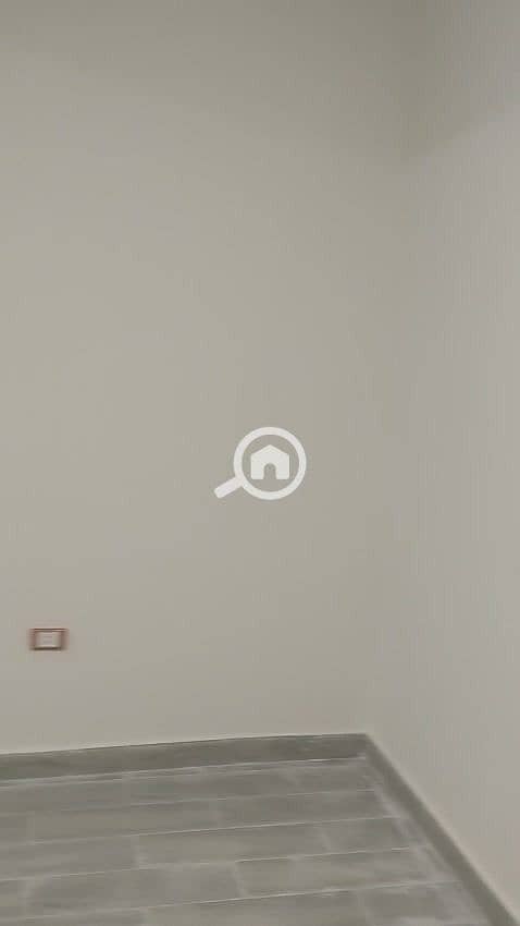 15 7a536d94-2516-42e3-9a85-ed22694ddab6. jpg