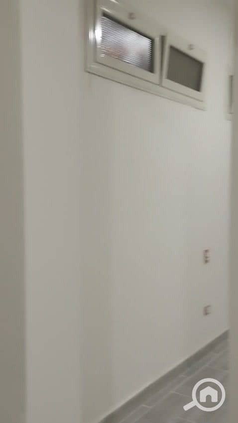 24 16c0584b-00c7-4028-af94-c1ff0e8036a9. jpg