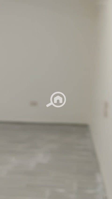 40 6414f271-444d-429c-9516-877b77d63bee. jpg