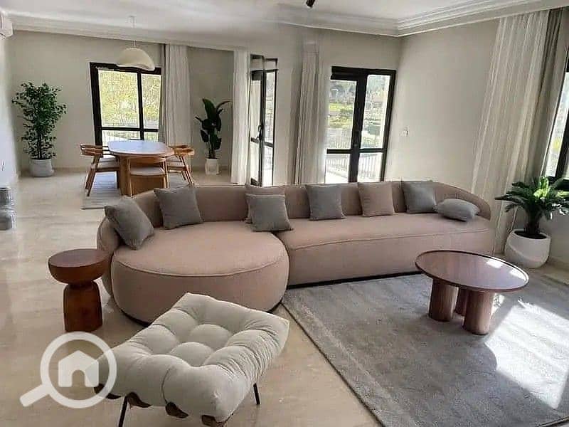 2 34124298-800x600. jpg