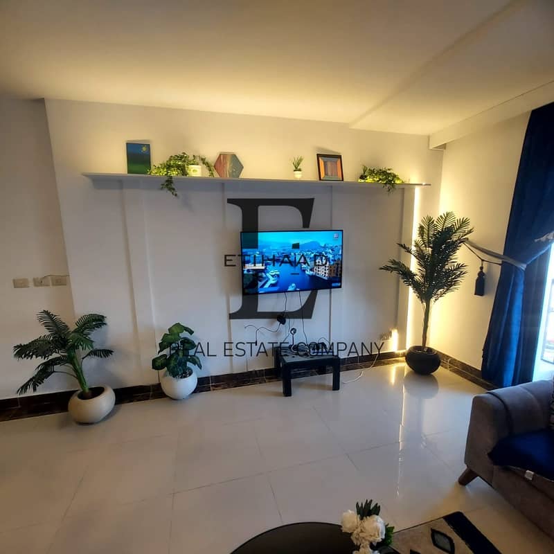 8 6ffbb7cb-28bf-49ba-becb-28bd9443112d. jpeg