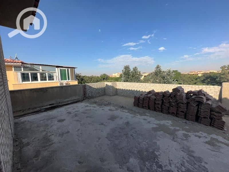 8 WhatsApp Image 2025-12-17 at 1.49. 41 PM (2). jpg