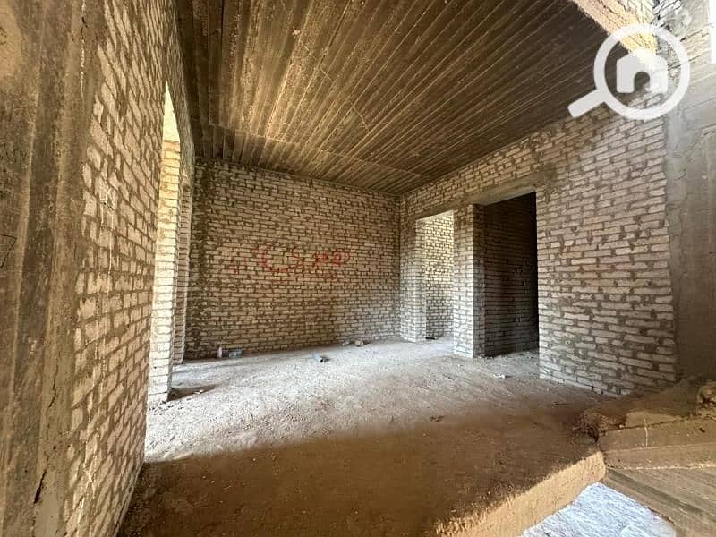 12 WhatsApp Image 2025-12-17 at 1.49. 46 PM (1). jpg