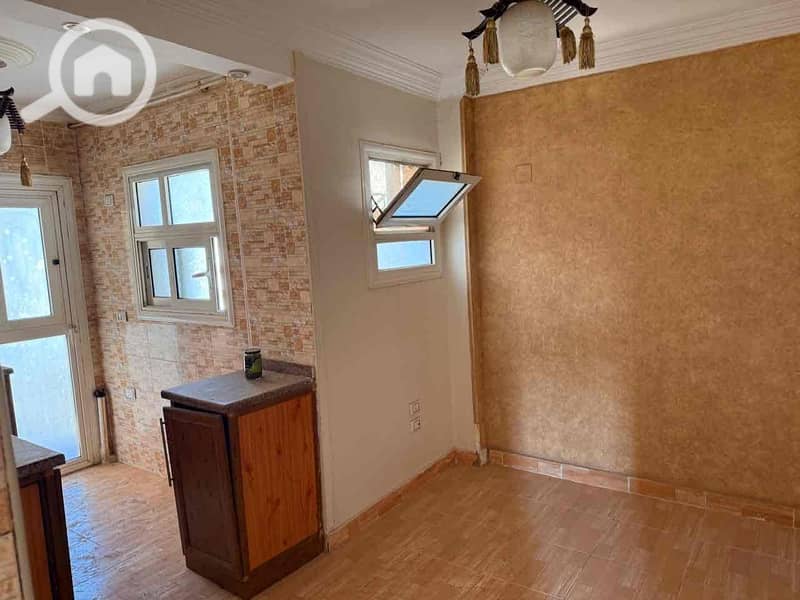 7 67f21a34-d97b-4efe-afdb-e4bc67fd0c9c. jpg