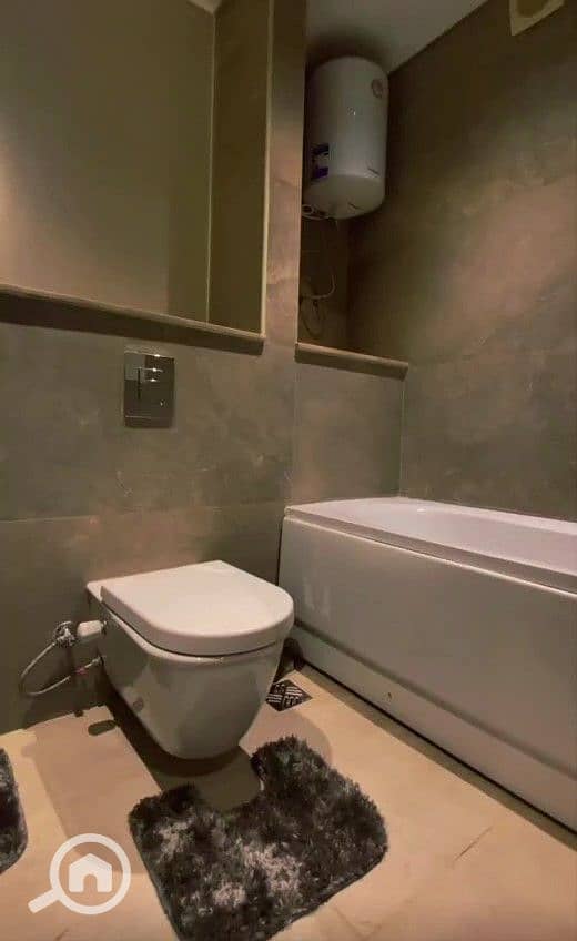 17 WhatsApp Video 2025-12-29 at 1.57. 28 PM - frame at 1m4s. jpg