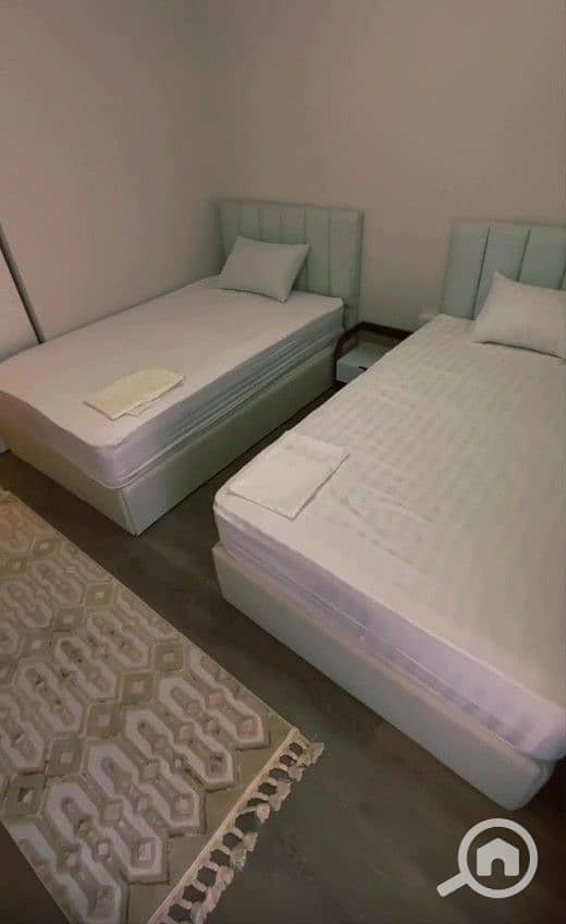 19 WhatsApp Video 2025-12-29 at 1.57. 28 PM - frame at 1m12s. jpg