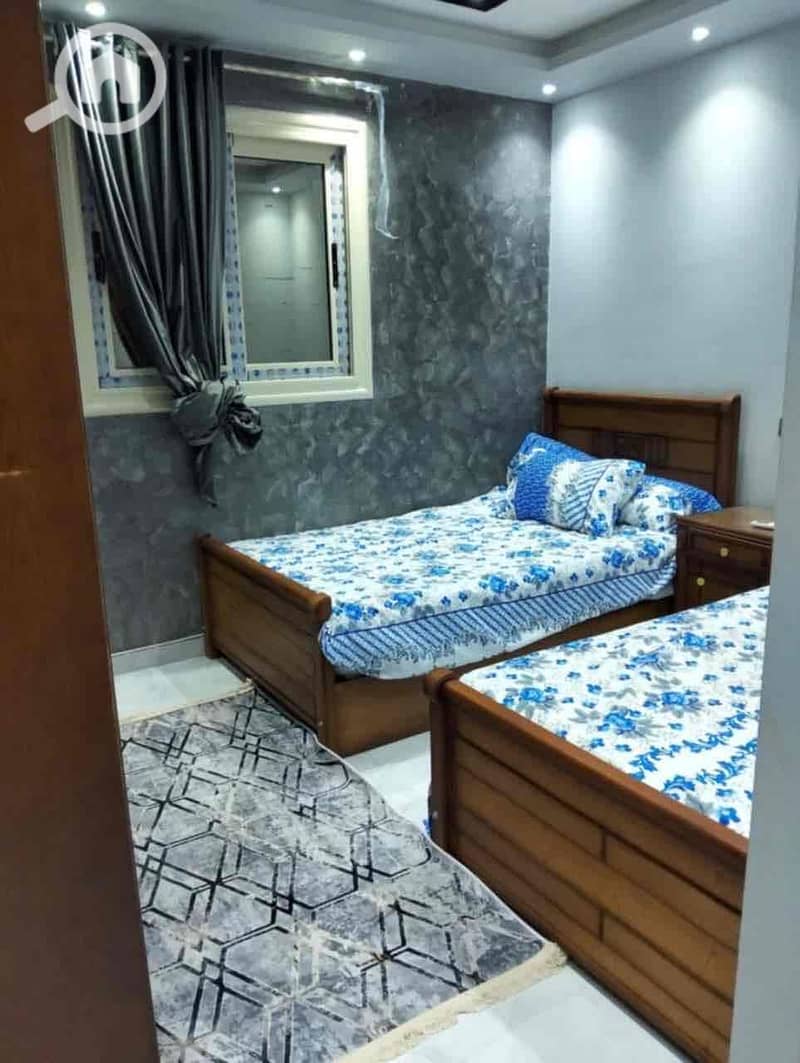 10 8c0d9ed9-72ff-4930-bfa0-da82875270be. jpg