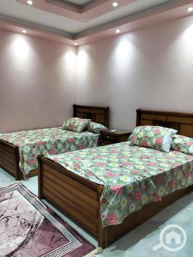 12 1219a724-2bf1-4030-9e34-8a67e9f60f1a. jpg