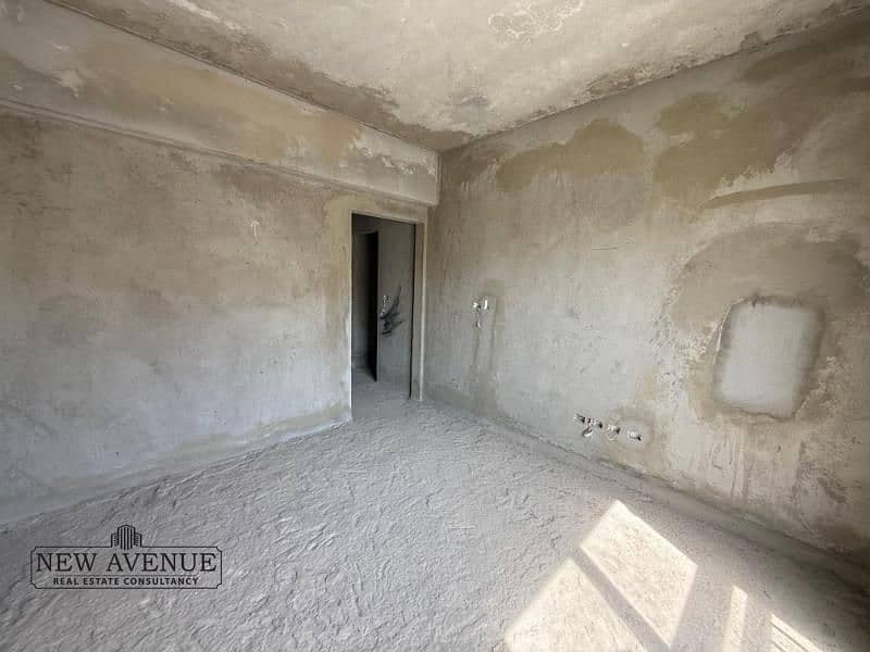 14 WhatsApp Image 2025-08-18 at 11.33. 23 AM (2). jpg