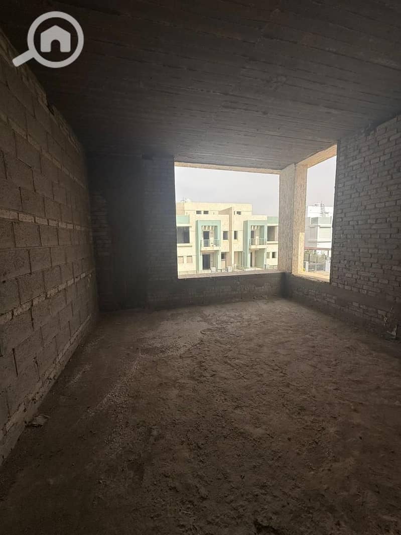 11 a214ad36-145a-4be4-a25a-dafe5892af1a. jpg