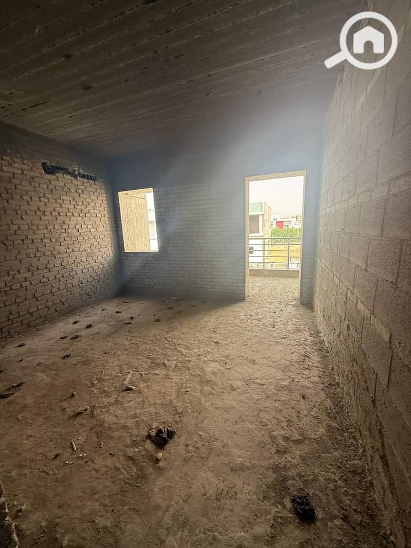 14 bc7adaf6-28db-43f5-ac71-0729753c005c. jpg