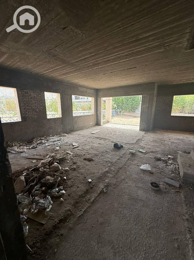 15 d1d6c542-6c01-4889-90c1-165bc689e46b. jpg