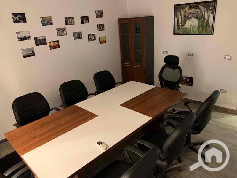 2 5ebb5bb5-1a18-49d4-a3d6-725460eb58d0. jpg