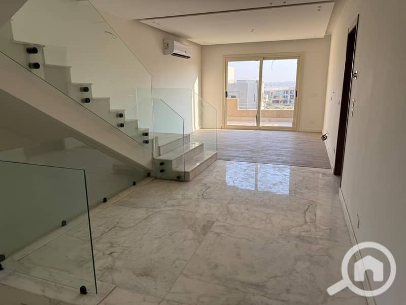 5 a5406dde-8a5f-4a32-88c5-fbbb1790a598. jpg