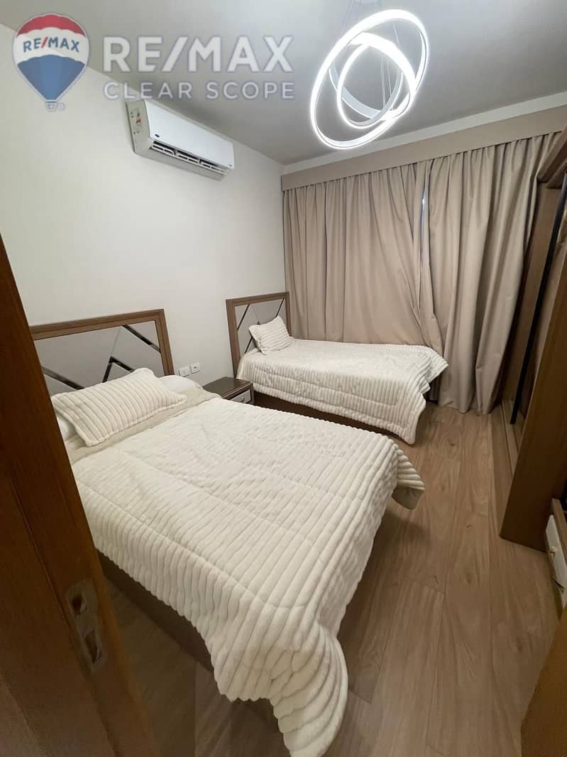 3 78b19904-50bf-411a-b8d5-ba209311708f. jpg