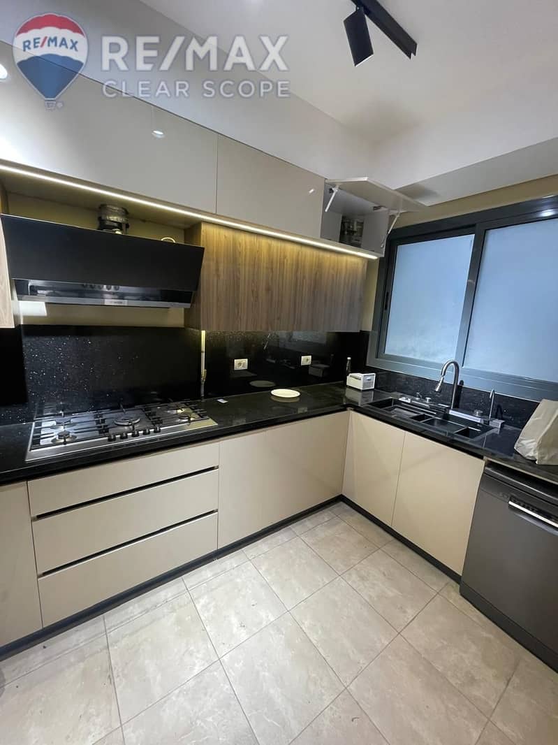 19 d76e6235-b3a6-4d43-99b8-f4499f96be4a. jpg